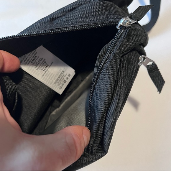 Jansport Belt Bag - Picture 4 of 5